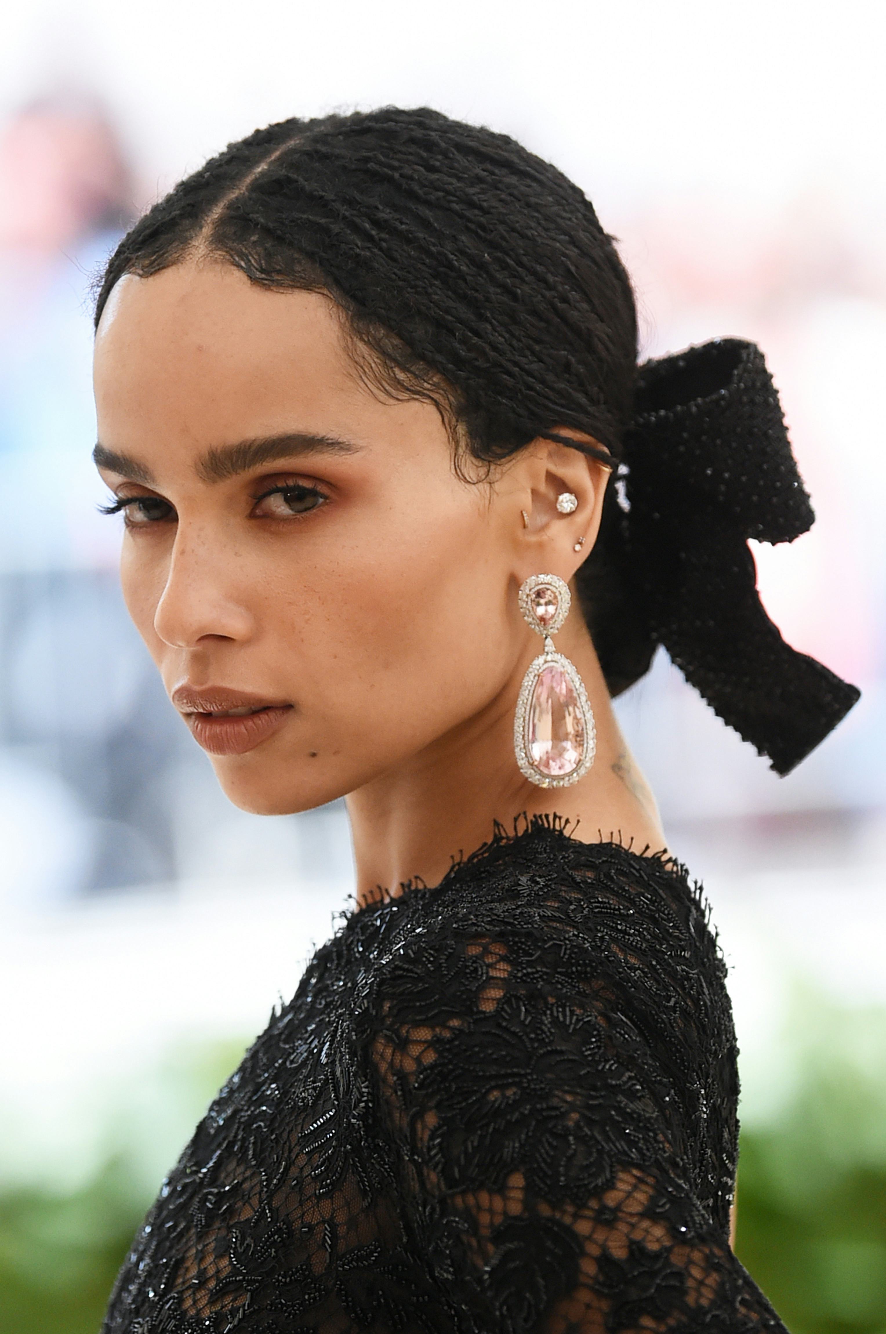 Zoe Kravitz big hair bow at 2018 Met Gala  in New York City.  (Photo by Jamie McCarthy/Getty Images)