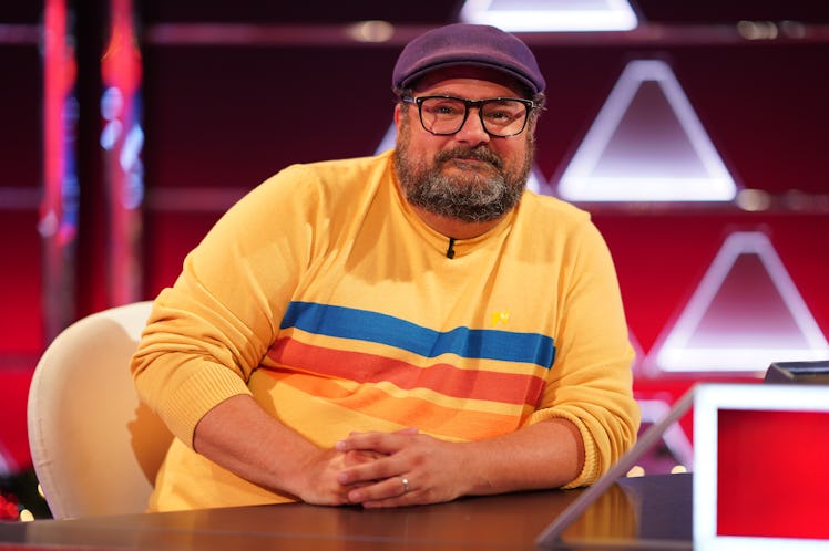 THE $100,000 PYRAMID - Jason Alexander vs Bobby Moynihan and Rosie ODonnell vs Pete Holmes  In an al...