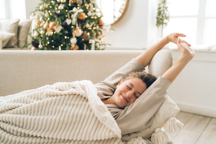 Try these four rituals for manifesting abundance during the holiday season