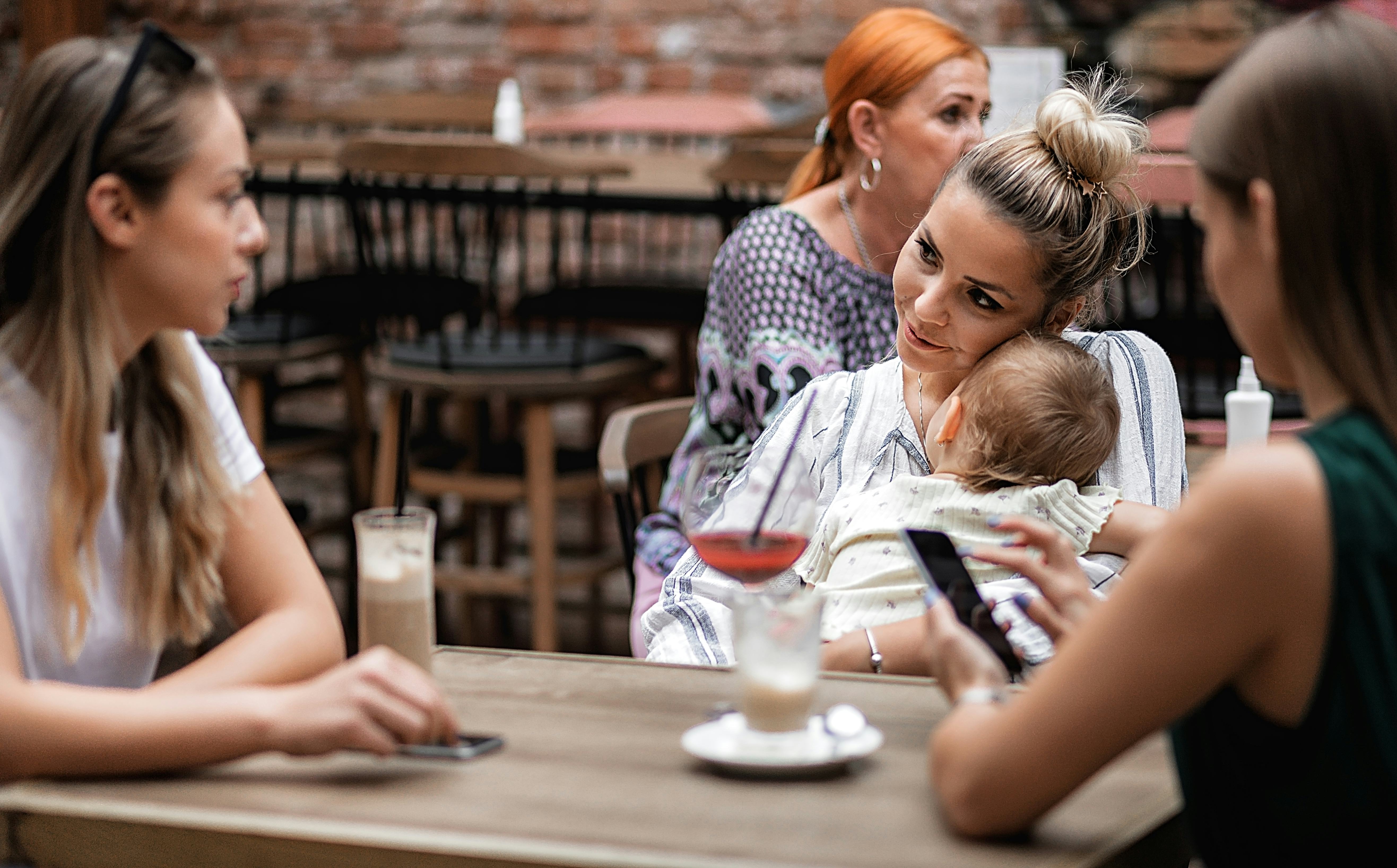 When You Can Bring Your Newborn To A Restaurant, According To A