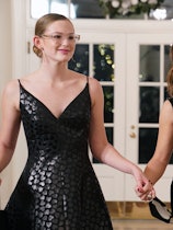 Jennifer Garner and her daughter Violet Affleck arrive for the White House state dinner for French P...