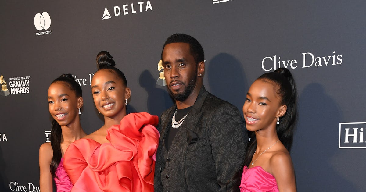 Diddy Gifts Twin Daughters Range Rovers For 16th Birthday