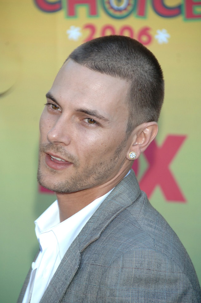 Singer Kevin Federline (husband of Britney Spears) arrives at the 8th annual Teen Choice Awards held...