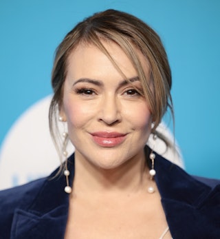 Alyssa Milano shares a selfie with no makeup on her 50th birthday.