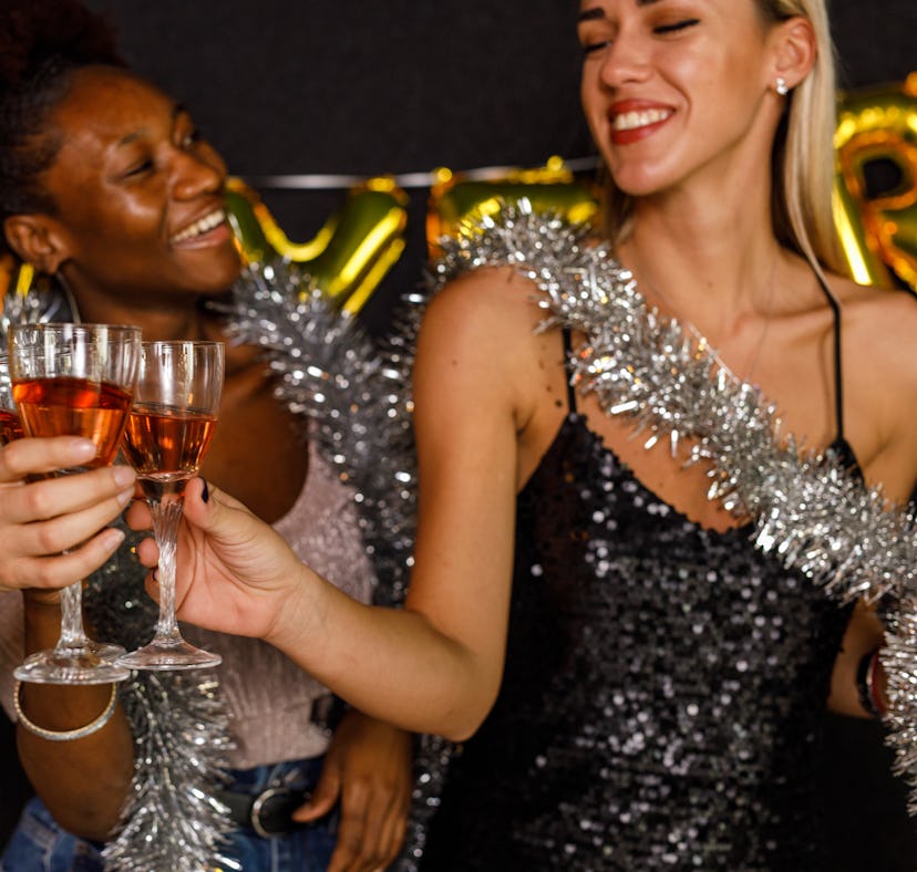 How to get free New Year's Eve 2022 rides on public transportation.