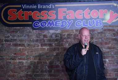 NEW BRUNSWICK, NJ - APRIL 15:  Comedian Jeff Ross performs at The Stress Factory Comedy Club on Apri...