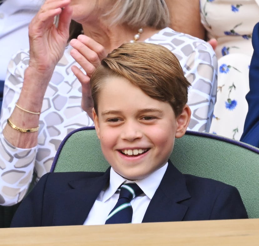 Prince George channeled his inner Van Gogh in a festive portrait for the holidays.