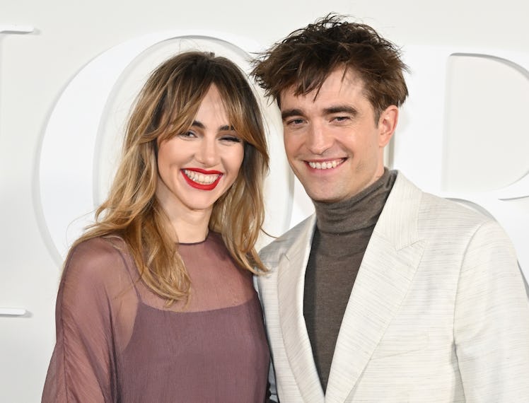 Suki Waterhouse and Robert Pattinson
