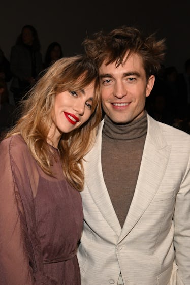 Robert Pattison & Suki Waterhouse Finally Made Their Red Carpet Couple