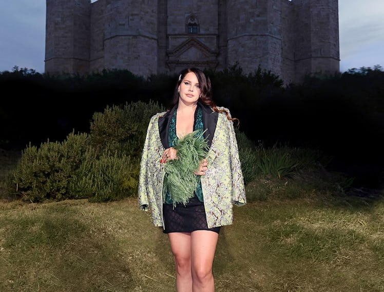CASTEL DEL MONTE, ITALY - MAY 16: (EDITOR NOTE: This image has been retouched) Lana Del Rey arrives ...