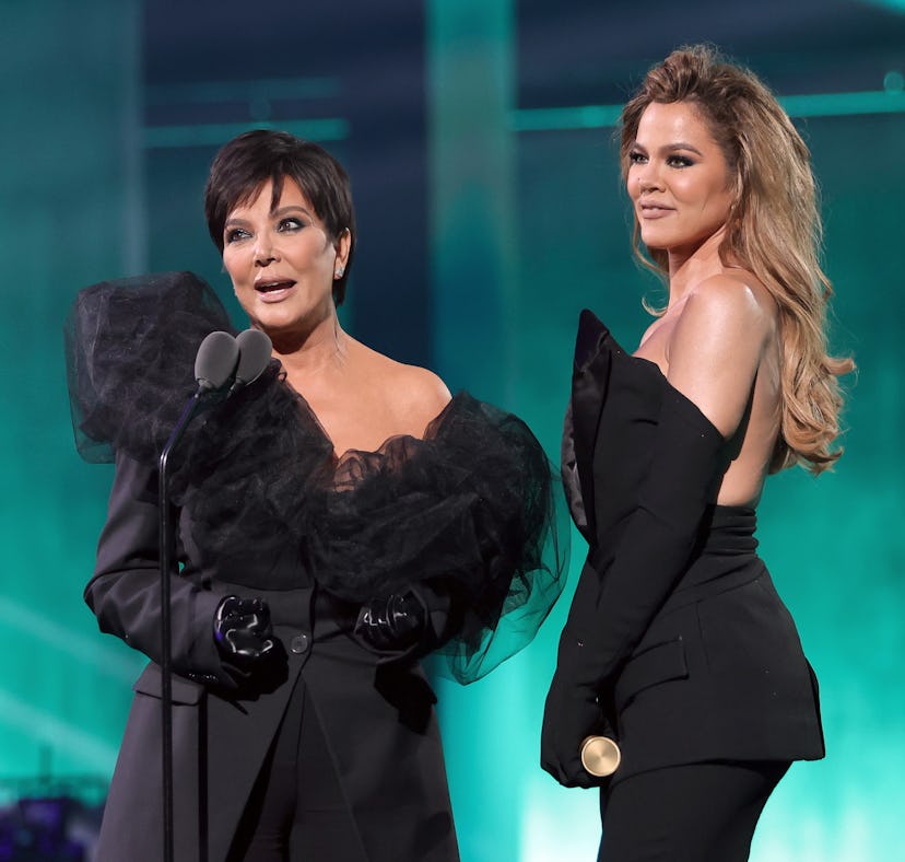 Kris Jenner and Khloé Kardashian had an awkward 2022 People's Choice Awards acceptance speech