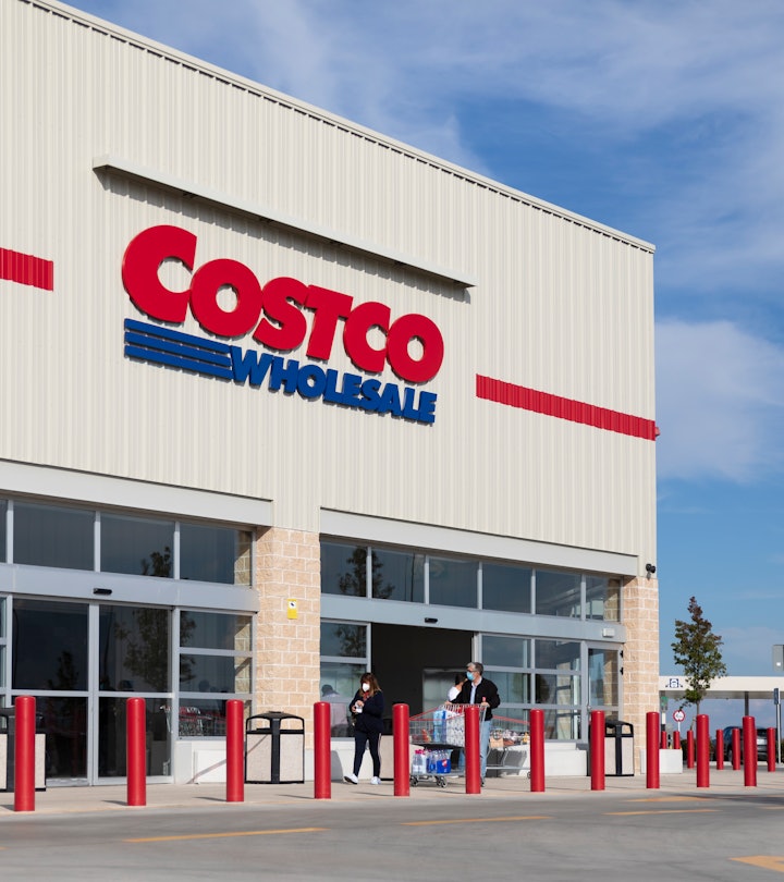 The front of a Costco store that will be open on Christmas Eve 2022 and closed on Christmas Day 2022...