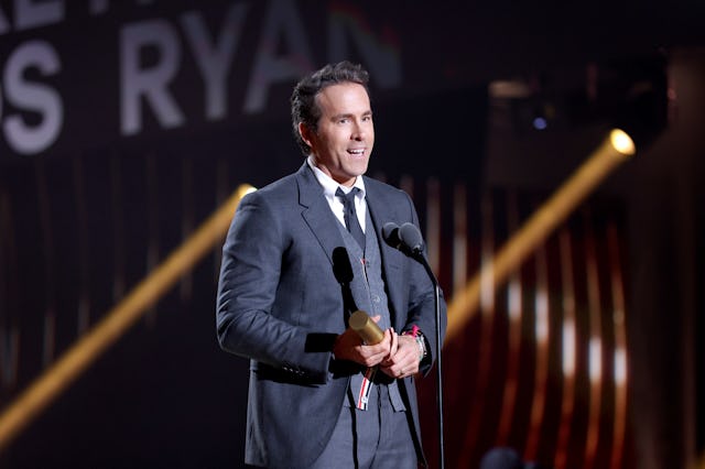 Honoree Ryan Reynolds accepts The People's Icon award on stage during the 2022 People's Choice Award...