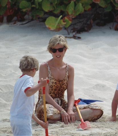 Princess Diana holidaying with Princes William and Harry was recreated in The Crown