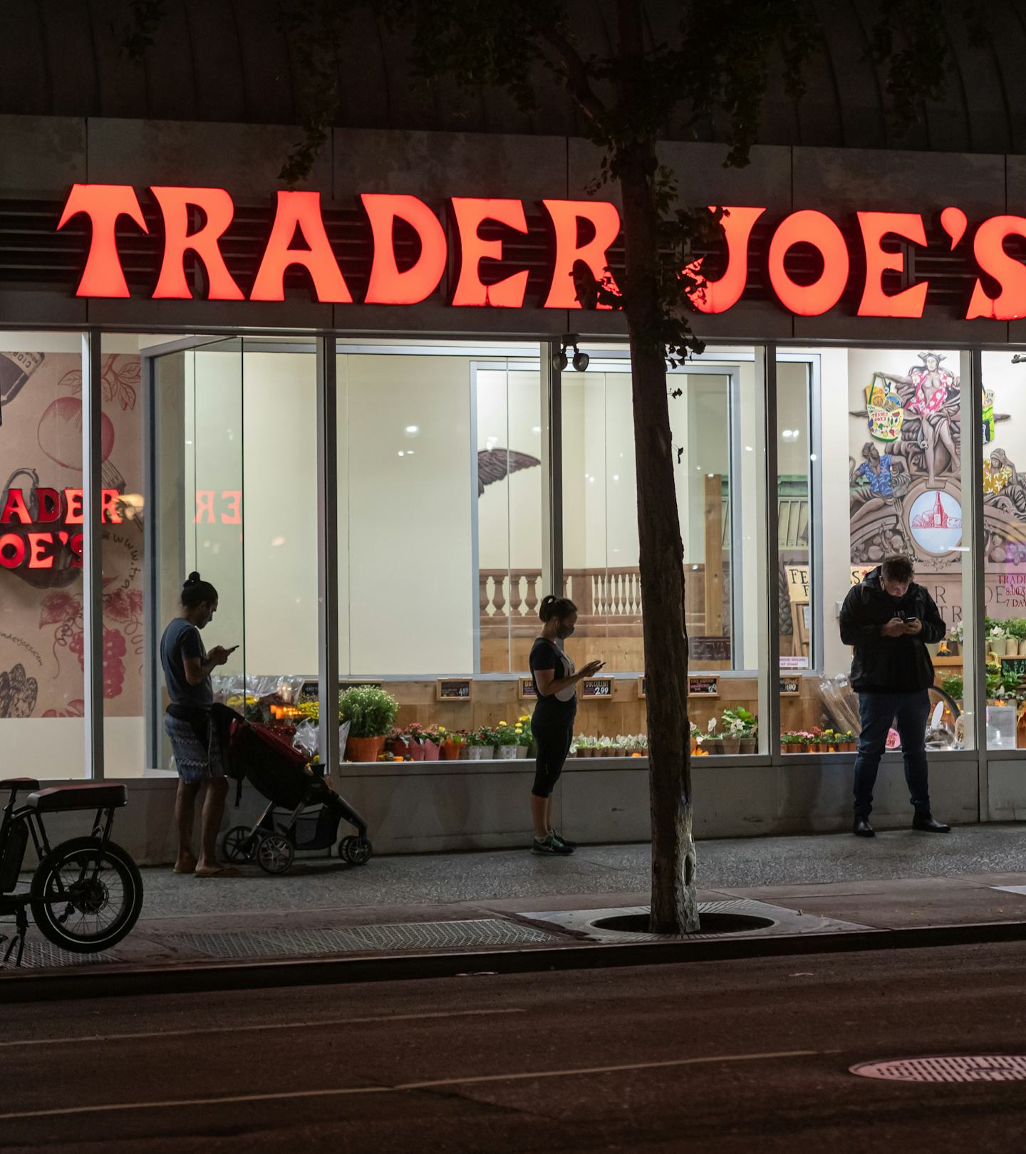 Trader Joe's 2025 Christmas Eve & Day Store Hours Aren't Too Surprising