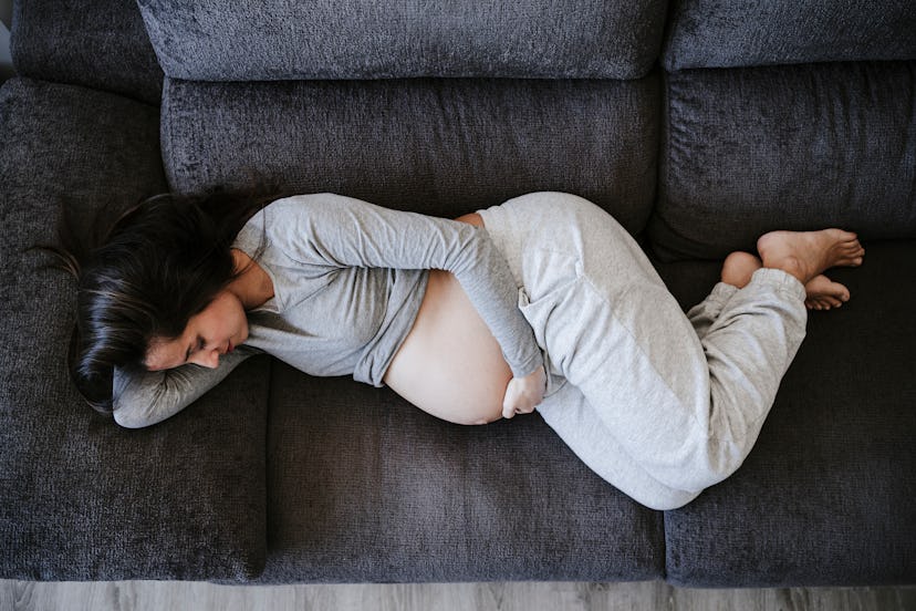 a pregnant woman resting because she's pelvic rest subchorionic hematoma