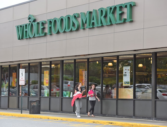 Whole Foods' 2022 Christmas Eve & Day Store Hours What Shoppers Should