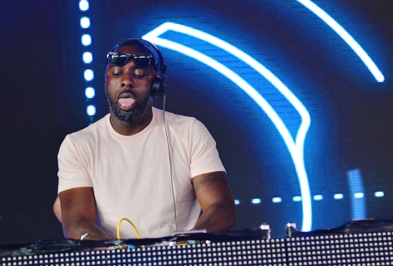GLASTONBURY, ENGLAND - JUNE 27: Actor and DJ Idris Elba performs live on the Sonic stage during the...