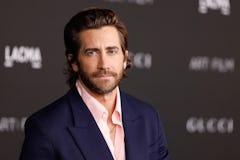 Jake Gyllenhaal addressed Taylor Swift’s “All Too Well” lyrics in a new interview.