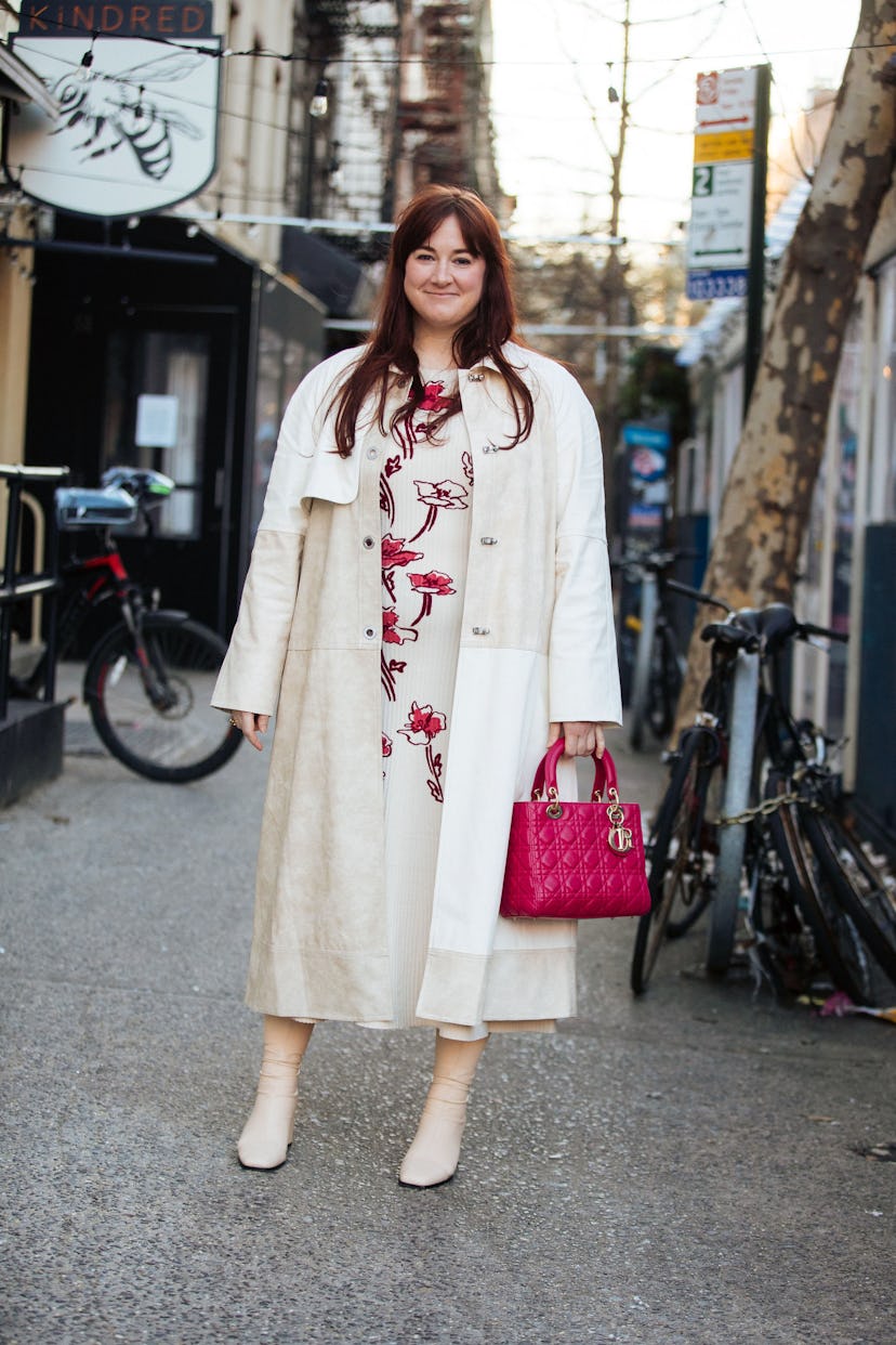 NEW YORK, NEW YORK - FEBRUARY 11: Tyler McCall, fashionista.com Editor-In-Chief wears a white Hampde...