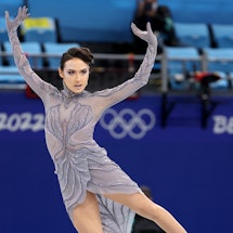 Here are the best makeup & hairstyles at the 2022 Winter Olympics in Beijing.