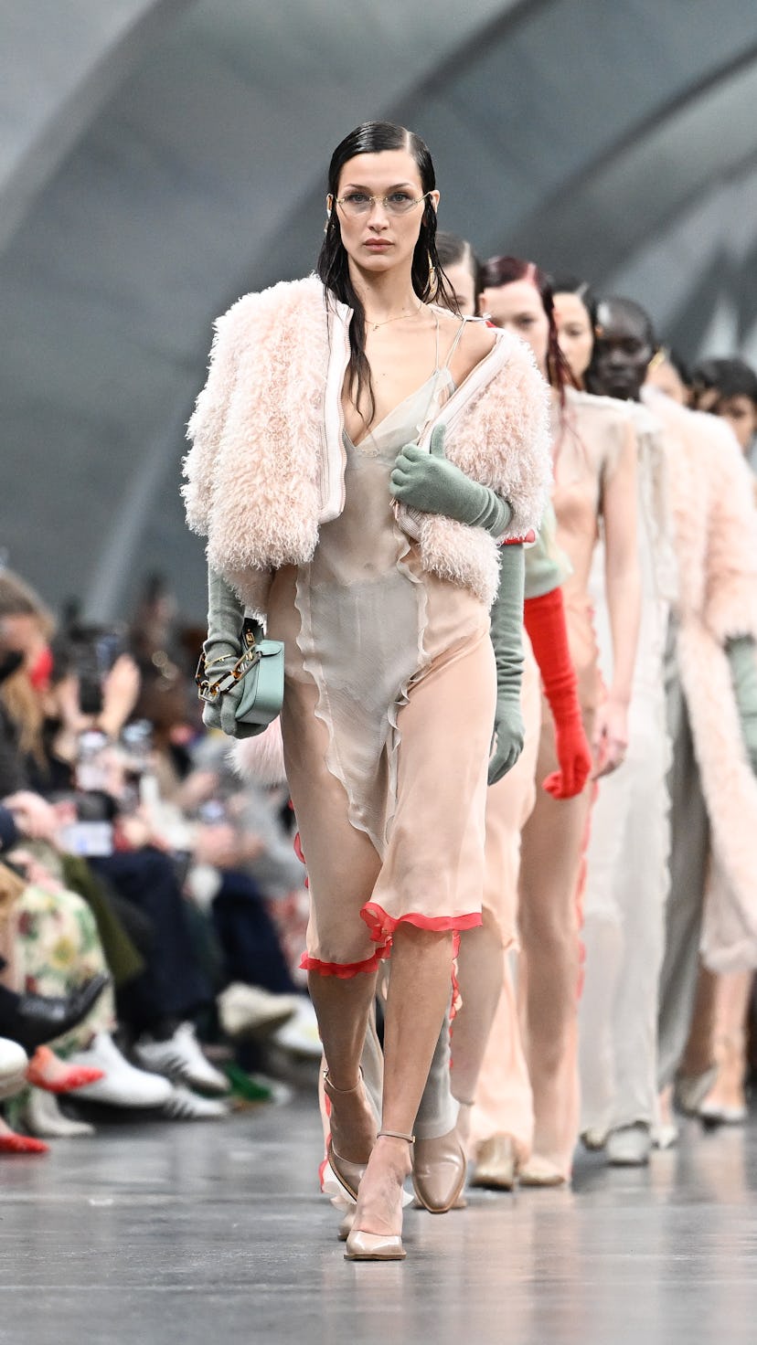 Bella Hadid leads Fendi Fall 2022 runway finale.