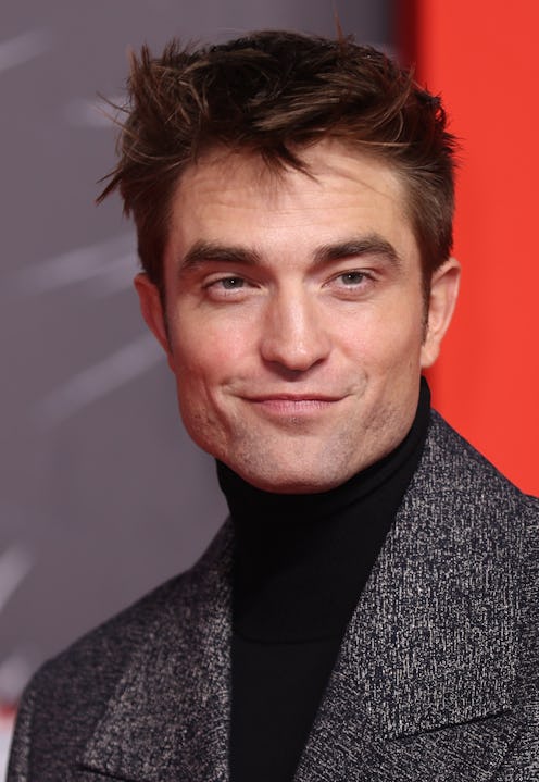 Robert Pattinson Can’t Believe How Hot He Is As Batman