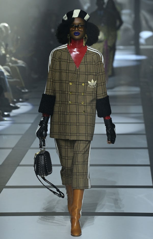 Gucci Women Fall/Winter 2022-2023 collection 