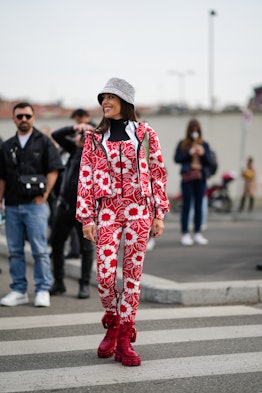 Milan Fashion Week Fall/Winter 2022 street style