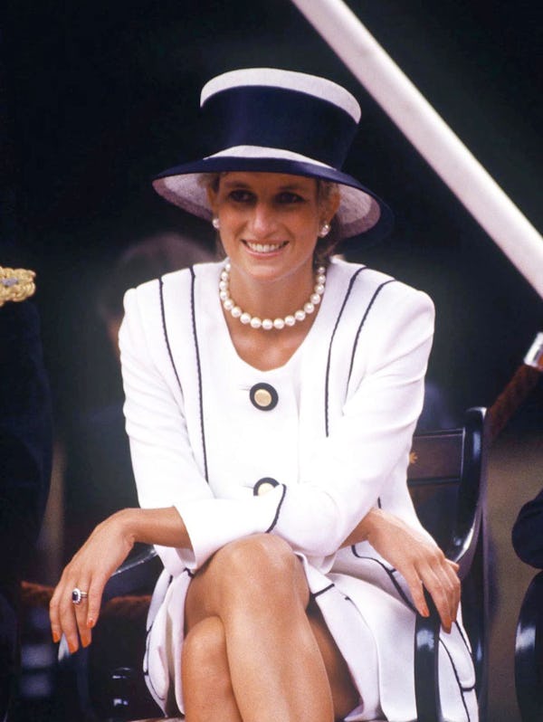 LONDON, UNITED KINGDOM - AUGUST 19:  Princess Diana  Attending Vj Day Commemorative Events Wearing A...