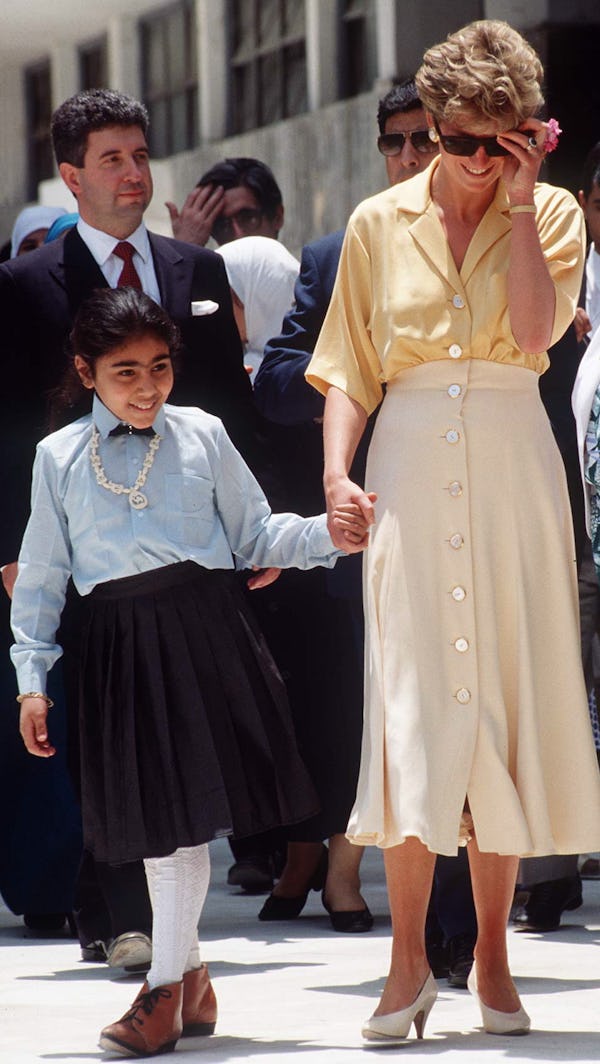 EGYPT, EGYPT - MAY 12:  Princess Diana With Her Private Secretary Patrick Jephson (back Left).the Pr...