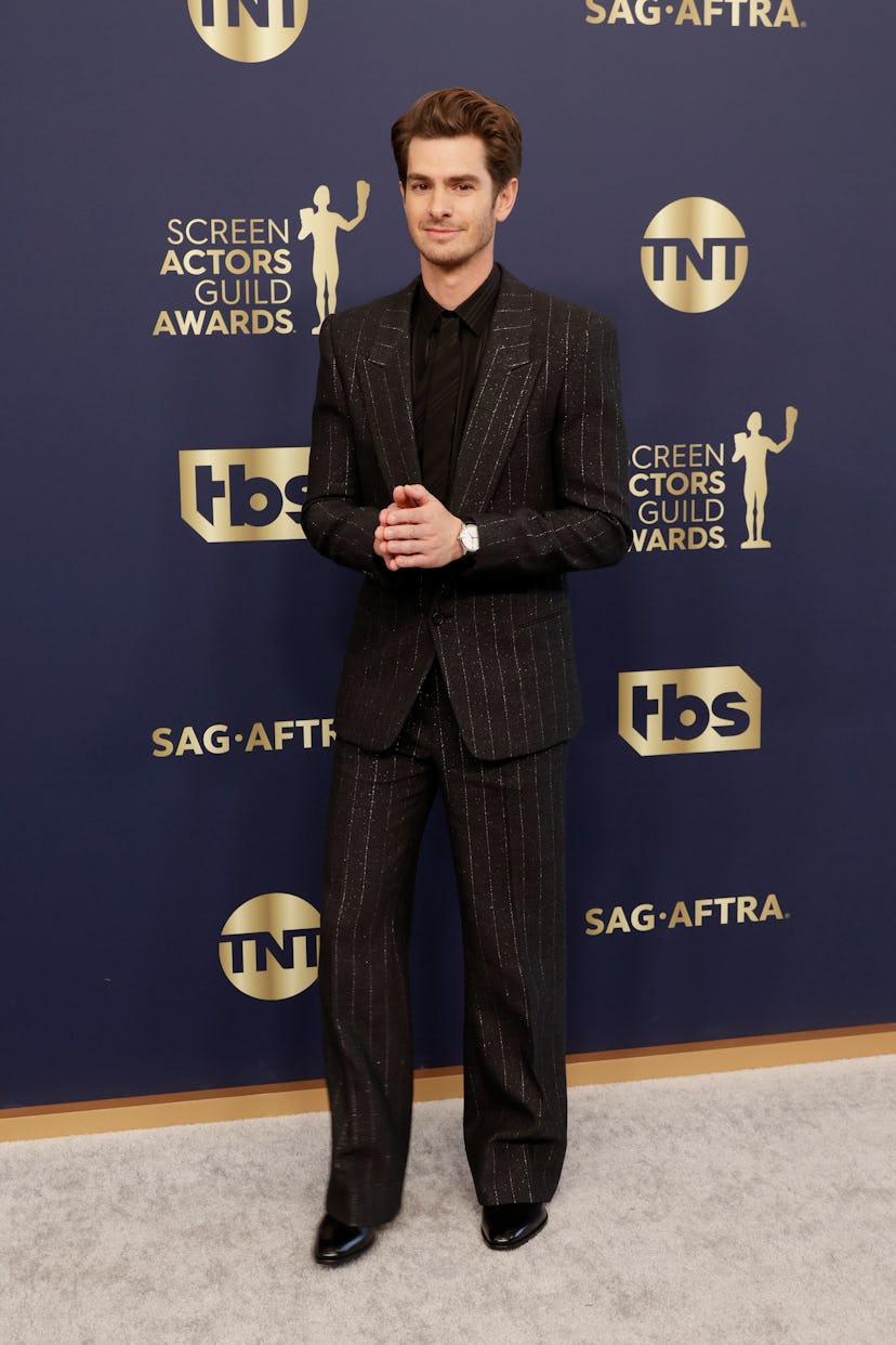 SANTA MONICA, CALIFORNIA - FEBRUARY 27: Andrew Garfield attends the 28th Annual Screen Actors Guild ...