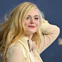 SAG Awards Elle Fanning in Gucci and Cartier.