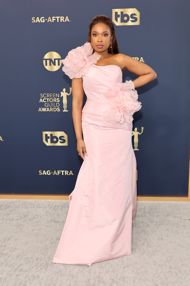 Jennifer Hudson attends the 28th Annual Screen Actors Guild Awards