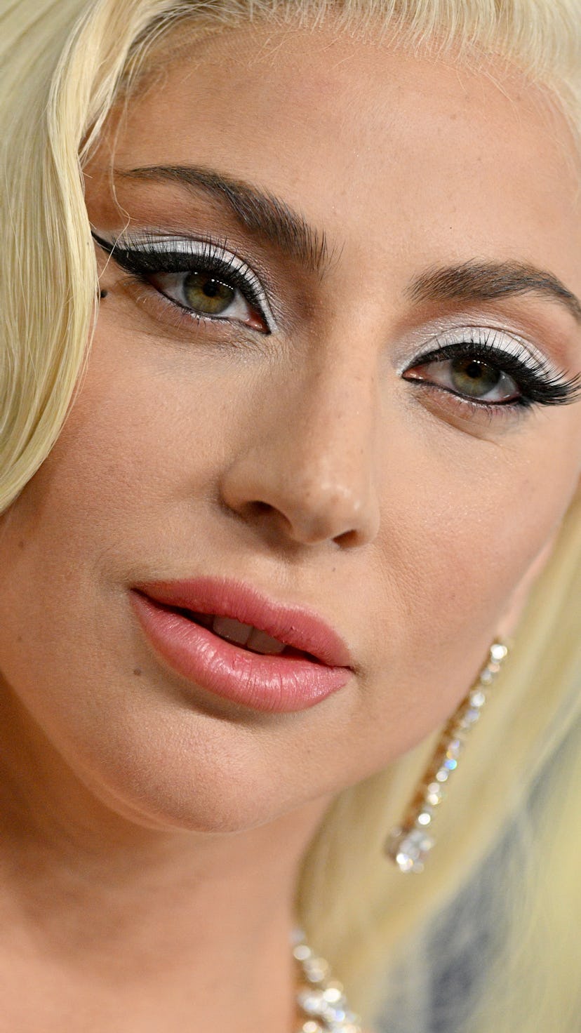 At the SAG Awards 2022, Lady Gaga had one of the best makeup looks on the red carpet.