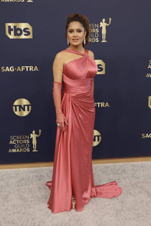 Salma Hayek attends the 28th Annual Screen Actors Guild Awards