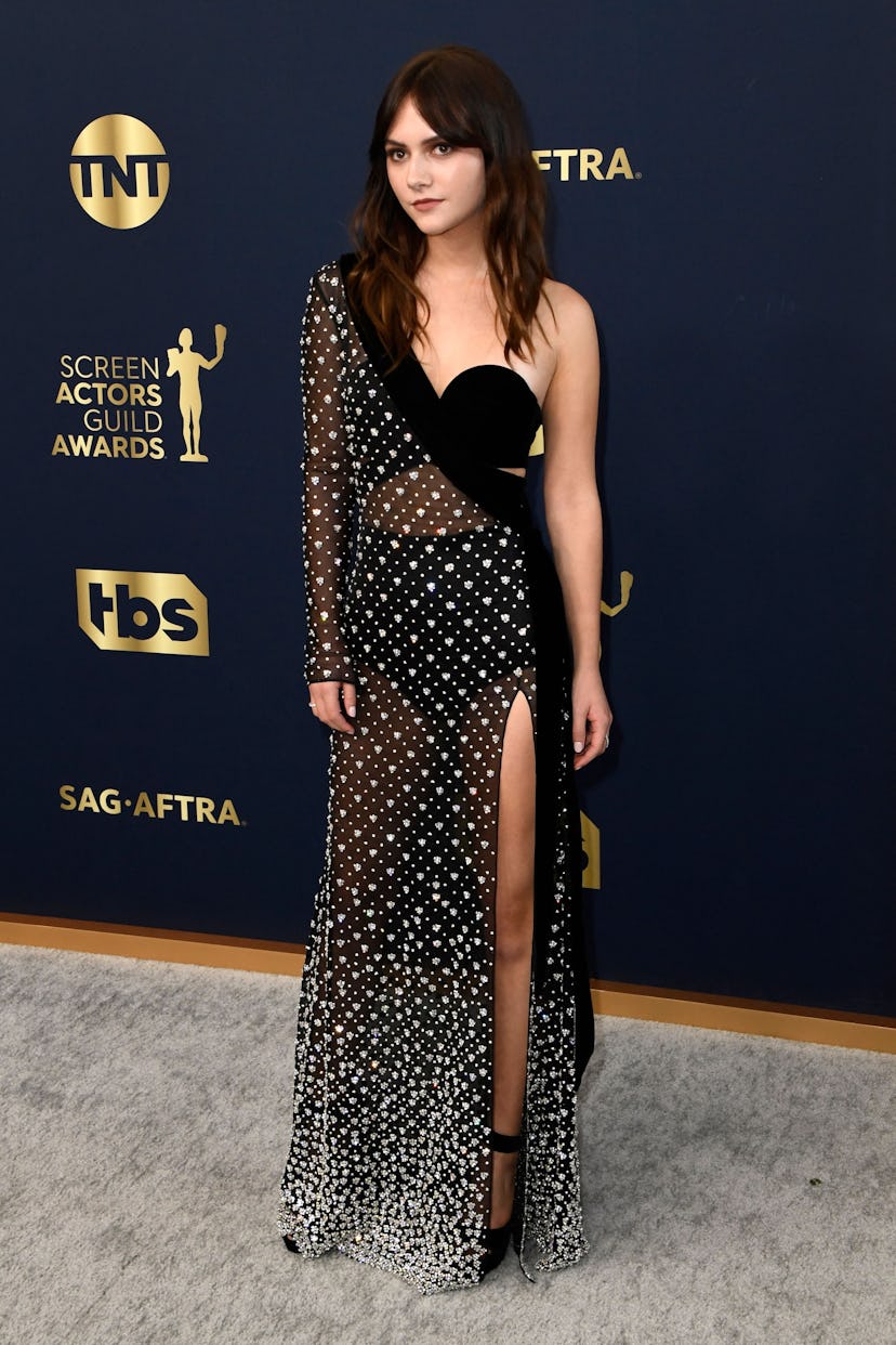 English actress Emilia Jones arrives for the 28th Annual Screen Actors Guild (SAG) Awards at the Bar...