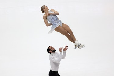 Ice dance versus pairs figure skating reveals a few key differences.