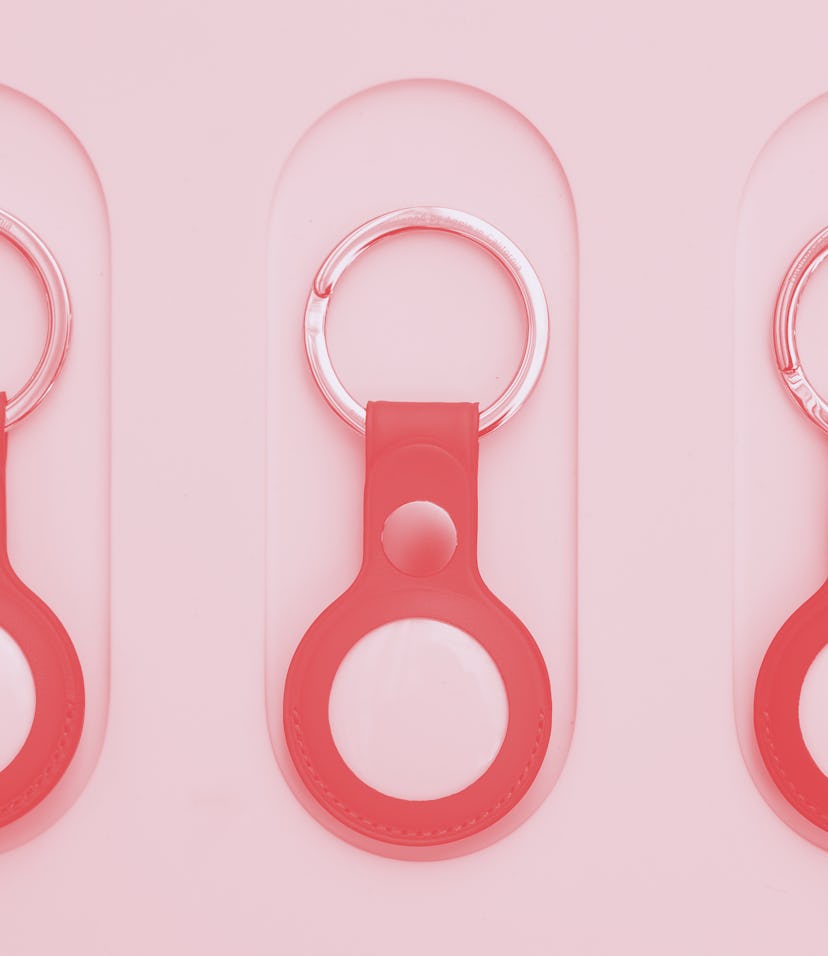 SYDNEY, AUSTRALIA - APRIL 30: Key rings for the new AirTags on display at the Apple Store George Str...