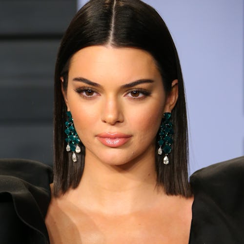 Kendall Jenner debuted new curtain bangs on Instagram.