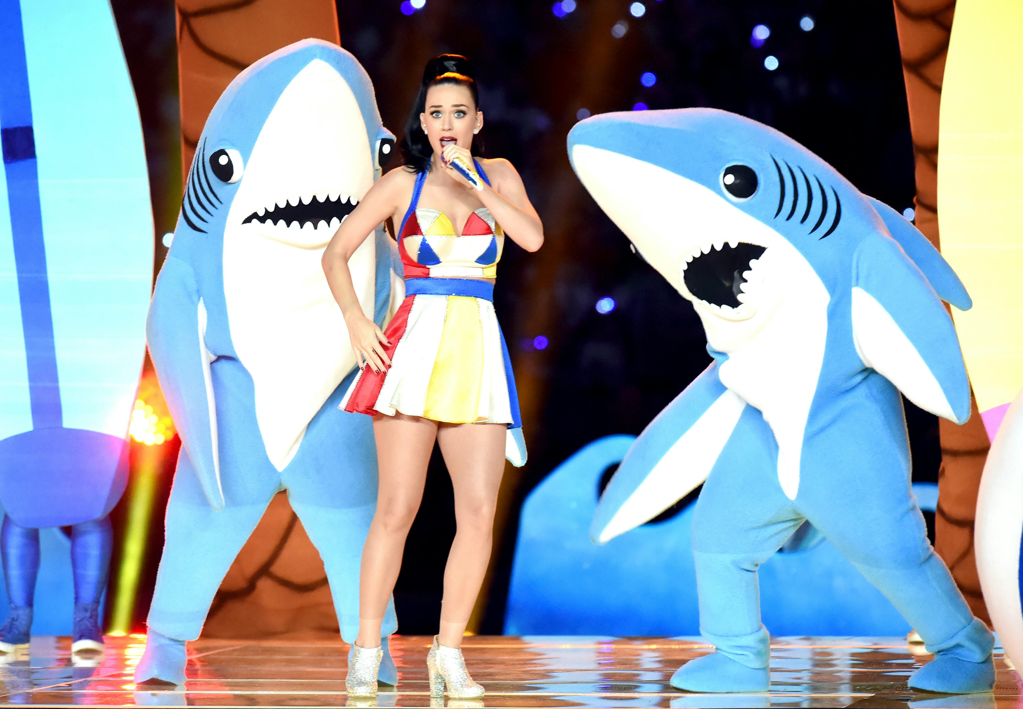 Katy Perry performs during the Pepsi Super Bowl XLIX Halftime Show at University of Phoenix Stadium &hellip;