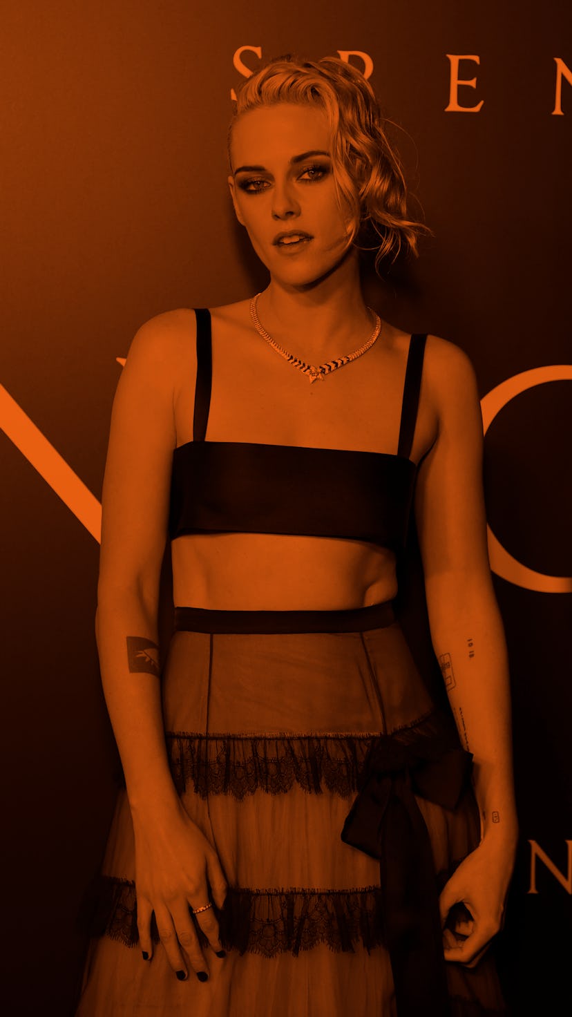 LOS ANGELES, CALIFORNIA - OCTOBER 26: Kristen Stewart attends the Los Angeles premiere of Neon's "Sp...