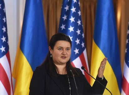 These tweets about Ukrainian Ambassador to the US at the 2022 State Of The Union were very emotional...