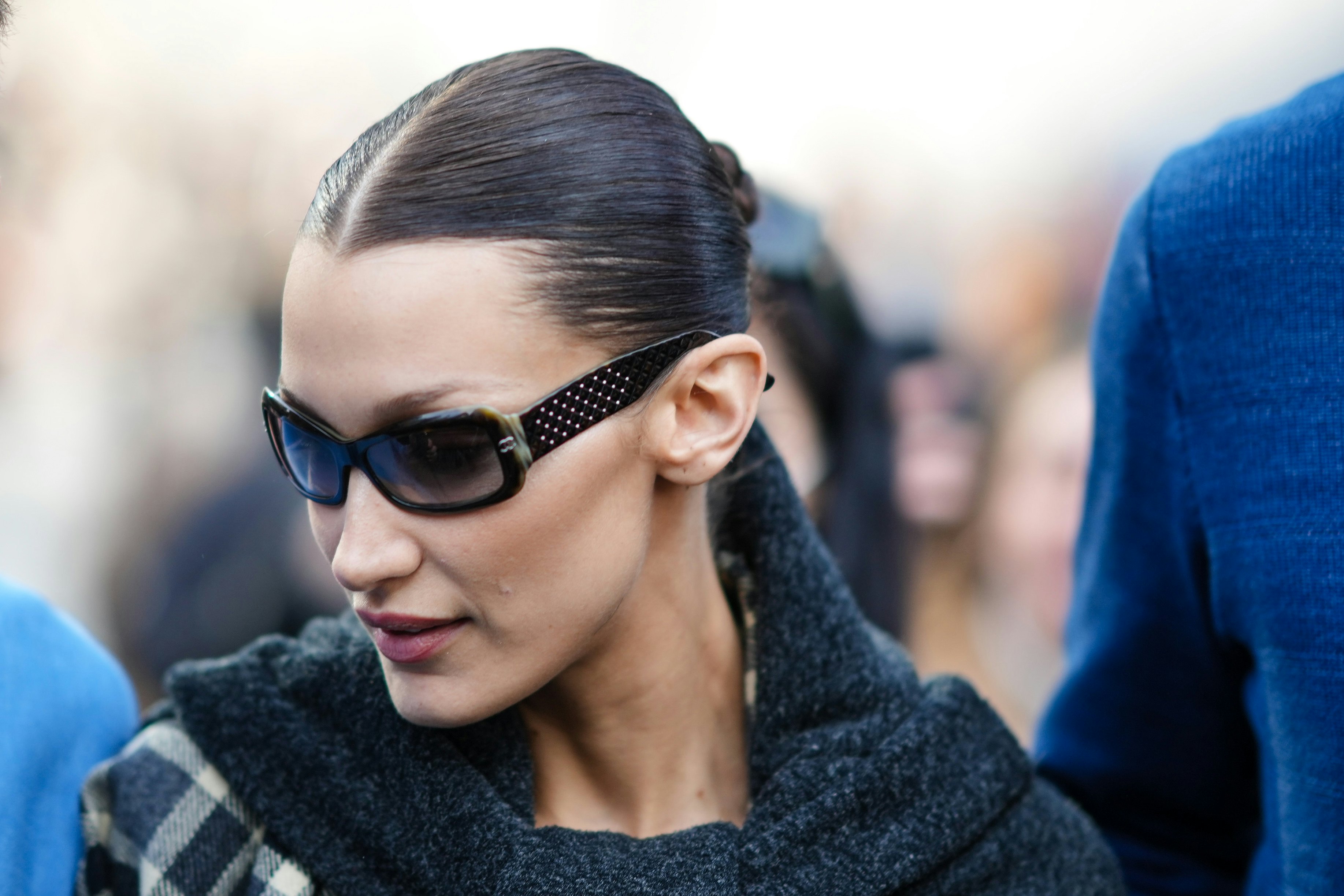 Paris Fashion Week confirmed that skinny brows are back