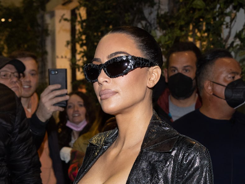 Fans are criticizing Kim Kardashian for her advice to women in business.