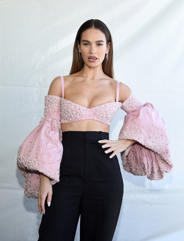 SANTA MONICA, CALIFORNIA - MARCH 06: Actress Lily James attends the 2022 Film Independent Spirit Awa…