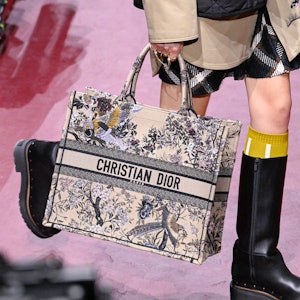 Handbag trend on christian Dior runway