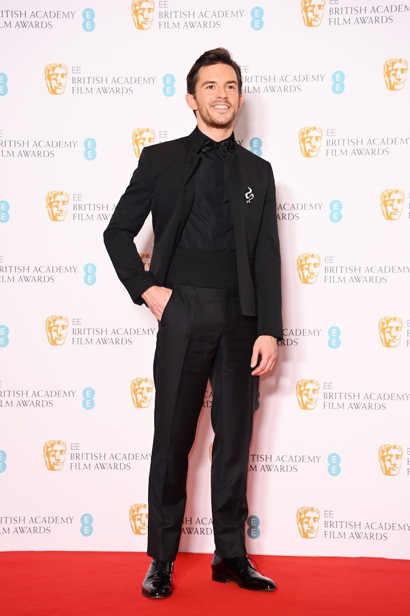 Jonathan Bailey poses in the winners room at the EE British Academy Film Awards 2022 at Royal Albert...