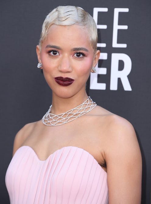 LOS ANGELES, CALIFORNIA - MARCH 13:  Jasmin Savoy Brown arrives at the 27th Annual Critics Choice Aw...