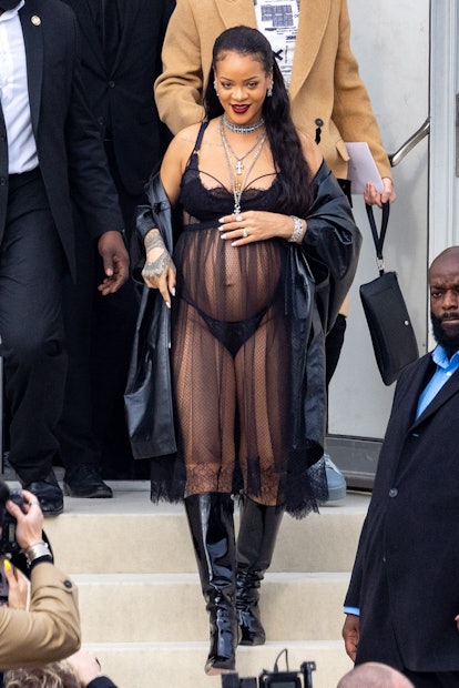 Rihanna's maternity outfit at the Dior's Fall/Winter 2022 show. 
